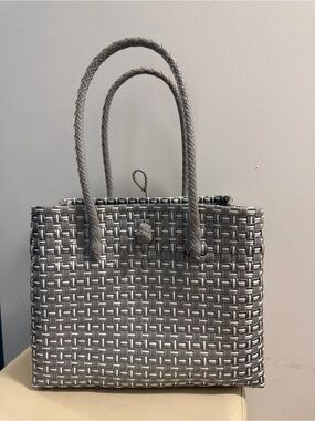 Woven Grey Tote Handbag - Stylish Everyday Carry